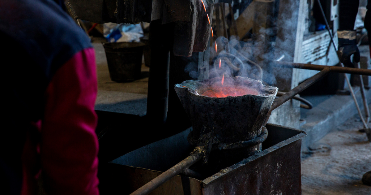 Why master alloys are used in metal alloys